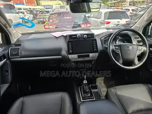 Toyota Land Cruiser Prado 2019 Black