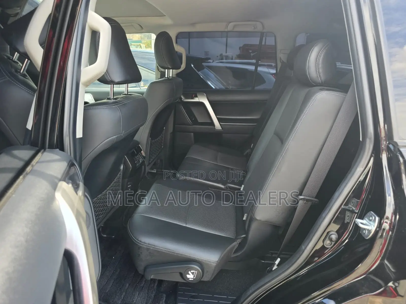 Toyota Land Cruiser Prado 2019 Black