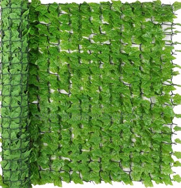 Artificial Hedge Fence
