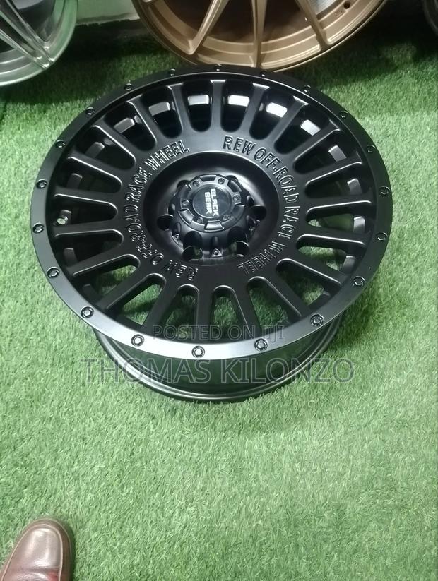 Size 18 4 * 4 Heavy Prado Rims - thumbnail 2