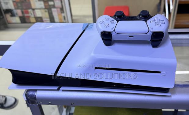 One Month Nearly New Ps5 Console - thumbnail 3