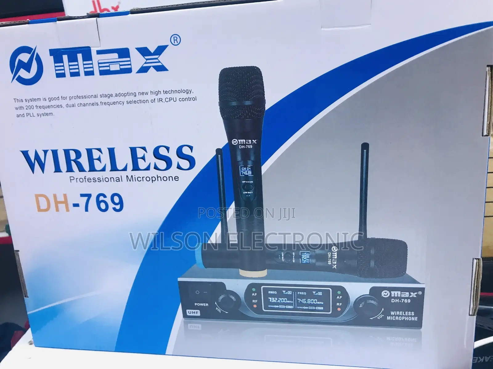 Max Wireless Microphone. Dh-769