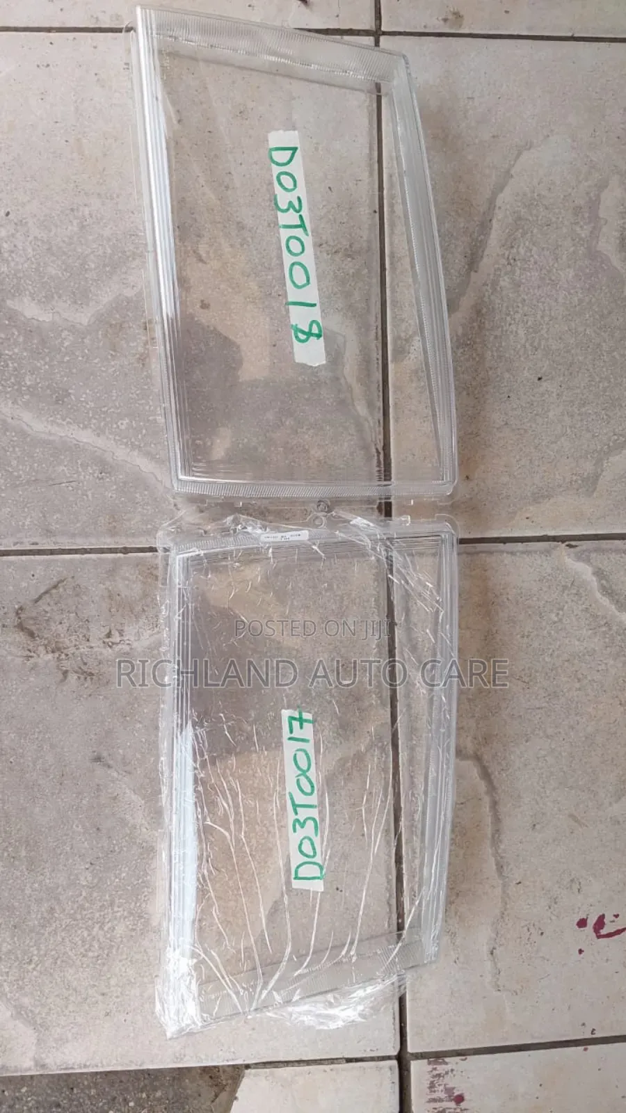 Headlamp Lens Mitsubishi Fuso Canter 2015