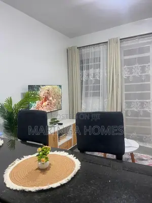 Modern Cozy Studio Airbnb in Ruaka – Near Malls Amenities