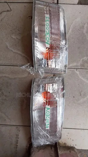 Front Lamp Mitsubishi Fuso Canter 2015