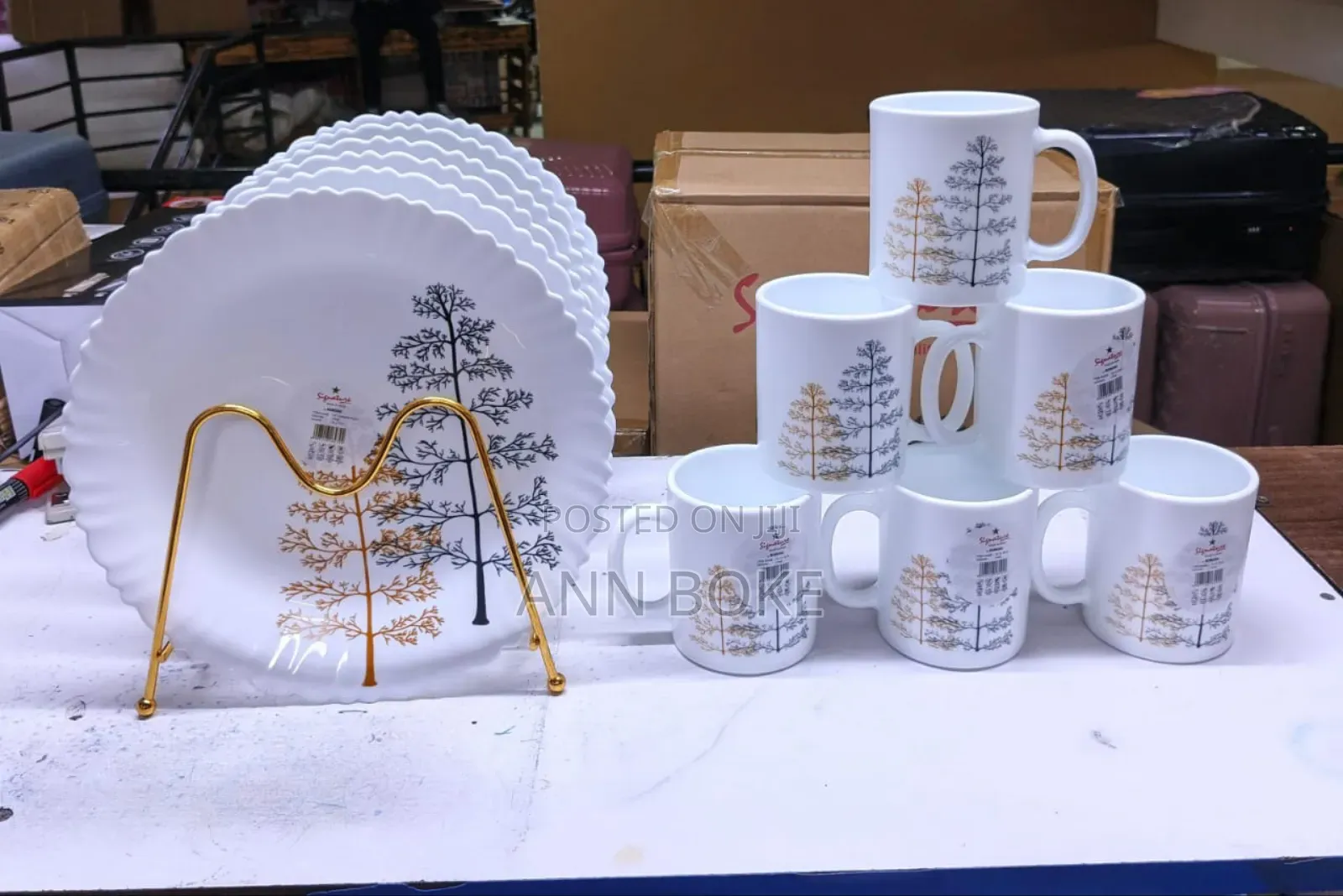 Signature Breakfast Set
Available at 
6pc 10" Plates
6pcs Cups
