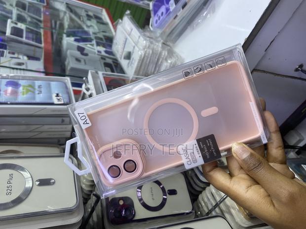 Fundun Samsung Galaxy A07 Transluscent Magsafe Phone Case - thumbnail 3