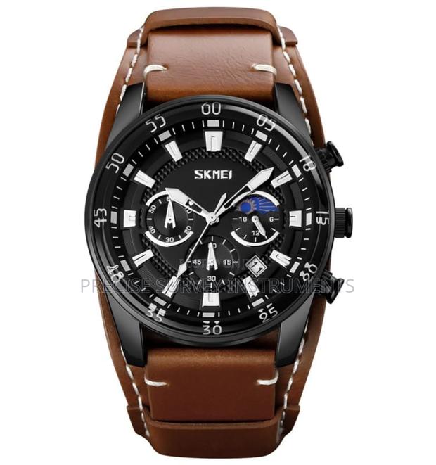 Brown Leather Strap Classic Mens Watch - thumbnail 2