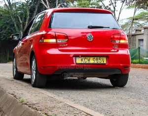 Volkswagen Caddy 2012 Red