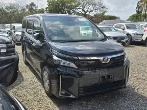 Toyota Voxy 2018 Blue