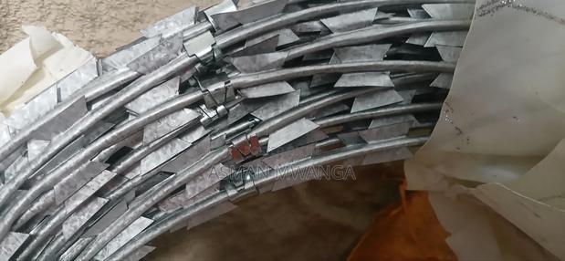 Razor Wire 450mm Galvanised 7.5mtrs