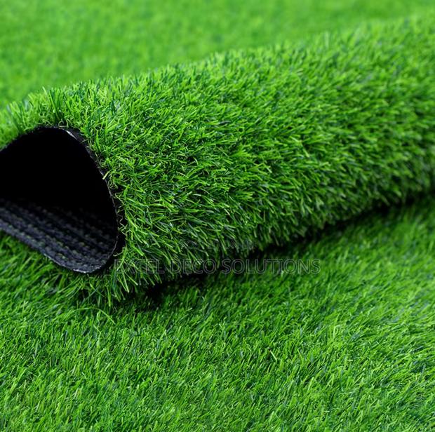 Balcony Rooftop Artificial Grass Carpet – Relax in Style - main view