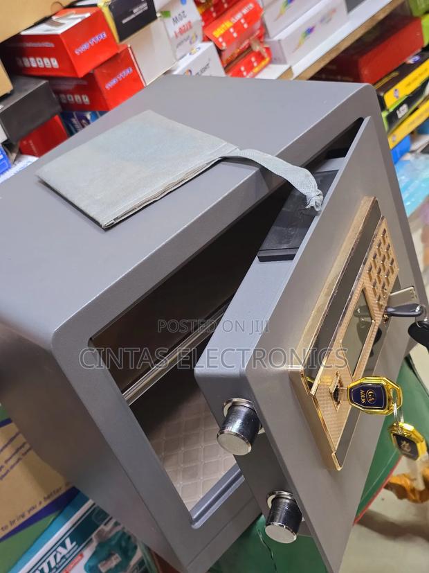 Safe Box/Safe Box - thumbnail 2
