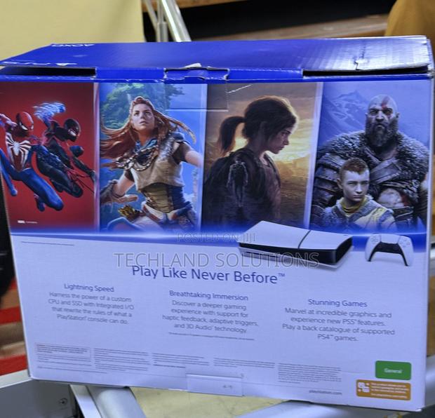 Mint Ps5 Slim One Tb - thumbnail 3