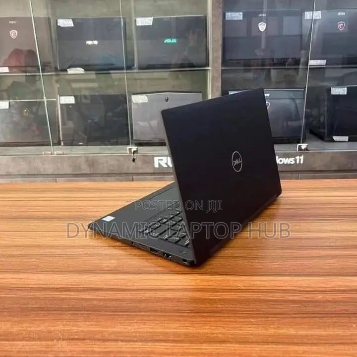 Laptop Dell Latitude 7490 16GB Intel Core I7 SSD 256GB