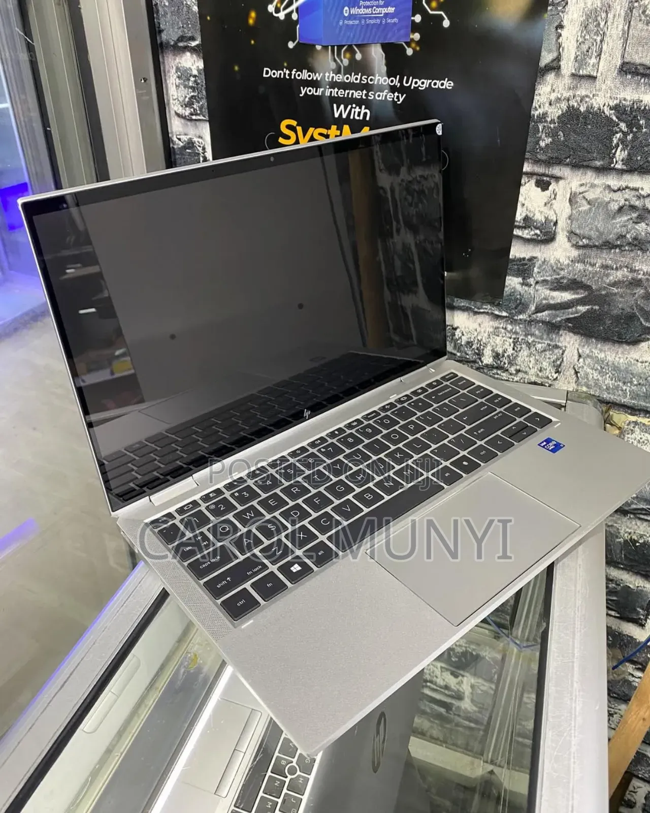 New Laptop HP EliteBook 1040 G8 32GB Intel Core I7 SSD 512GB