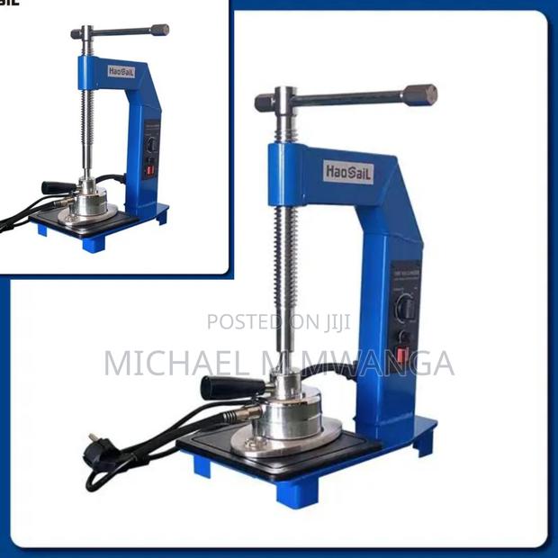 Robust Steel Tyre Vulcanizing Machine - main view