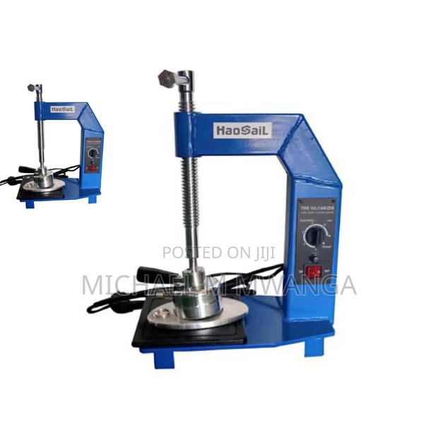 Fast Heating Tyre Vulcanizing Machine - main view