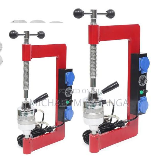 Efficient Heating Tyre Vulcanizing Machine