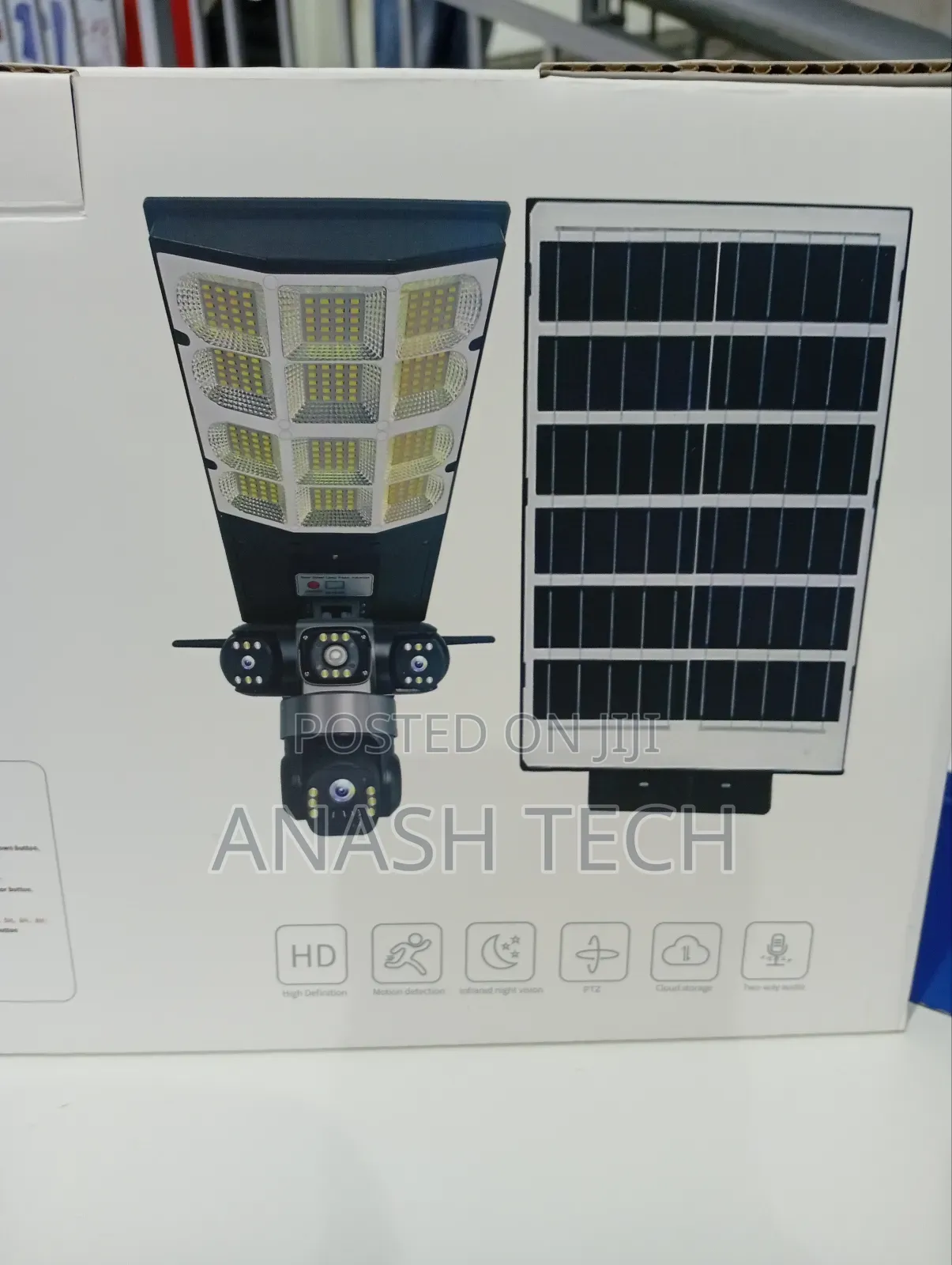Compact Triple Lense 4g Solar Camera 300 Watts Solar Floodlight