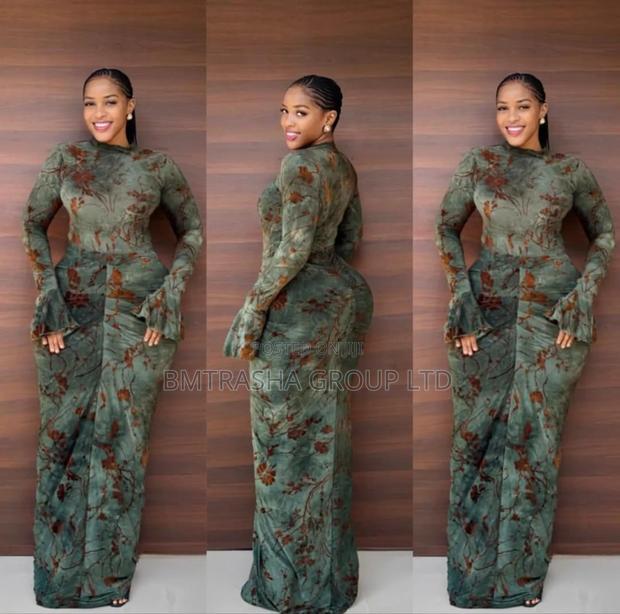 Elegant Long Sleeve Bodycon Maxi Dress – Floral Print Ruched Design