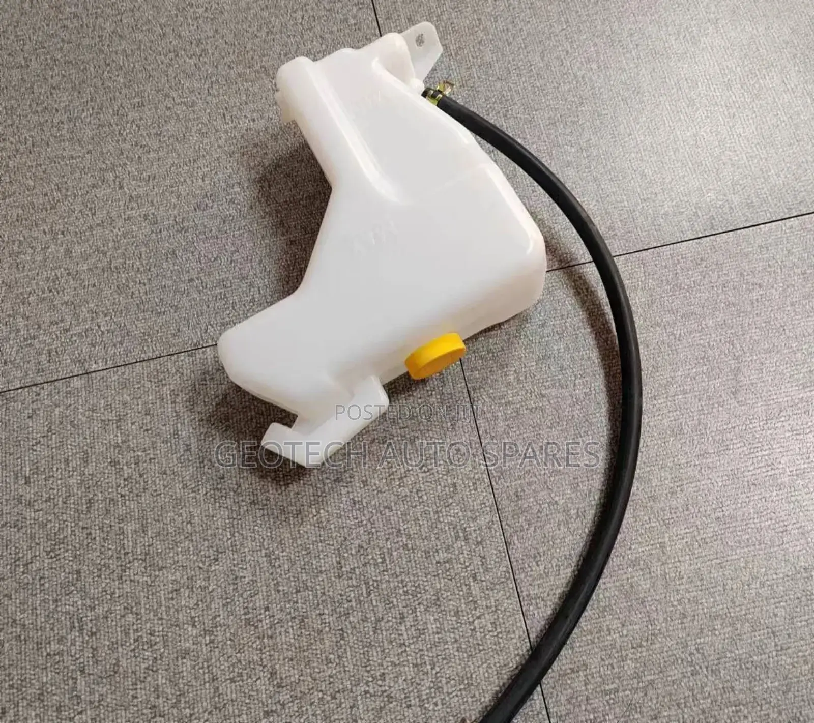 Nissan B15/Xtrail Nt30/Wingroad Coolant/Expansion Tank