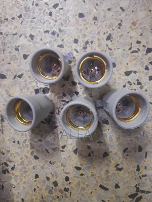 Posline Holder