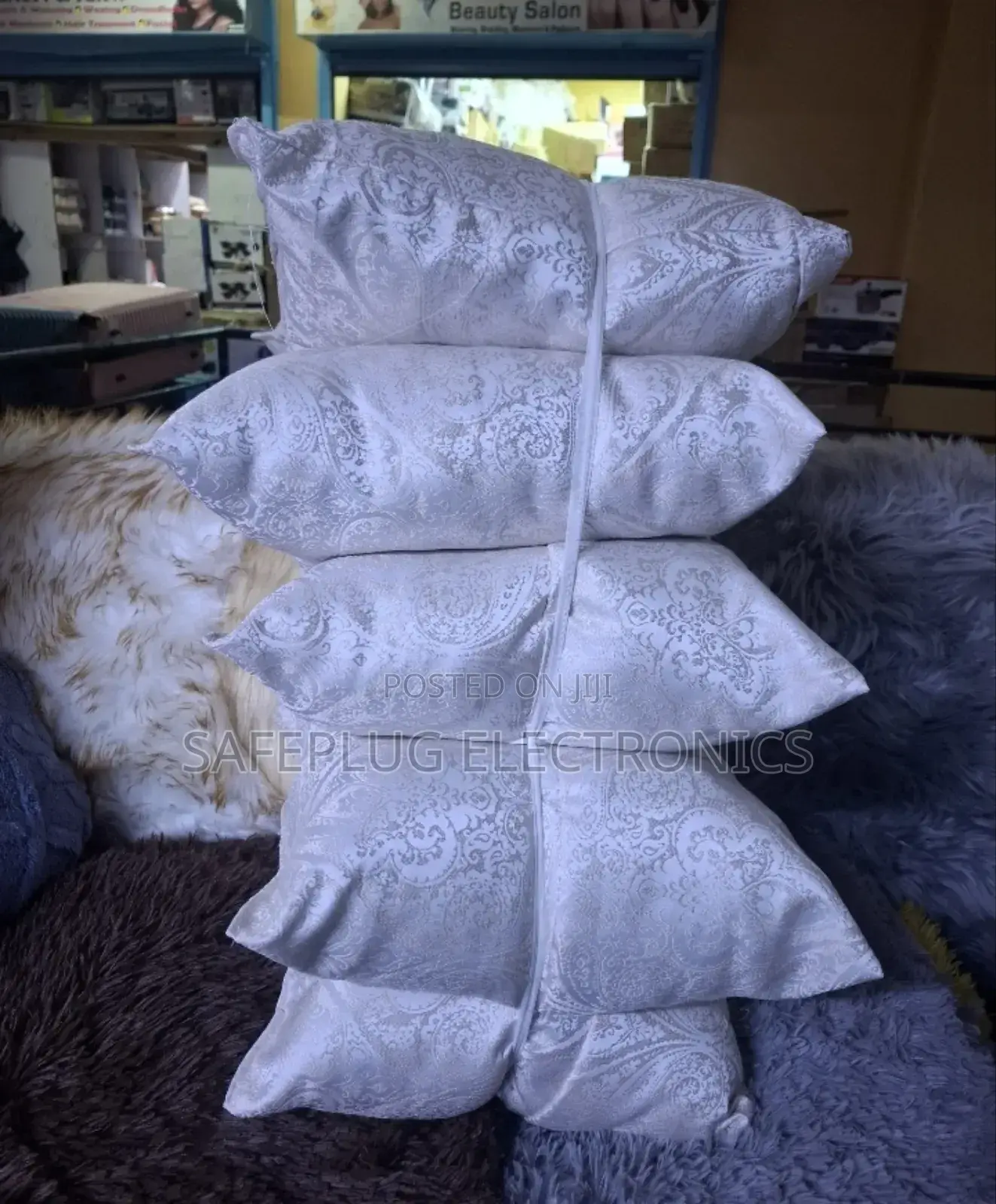 5pcs Throw Pillows