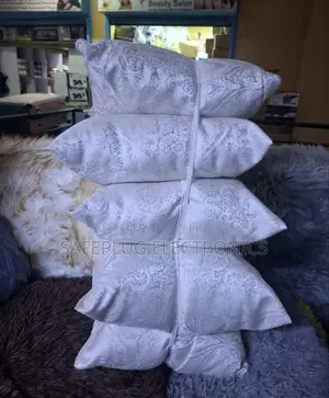 5pcs Throw Pillows