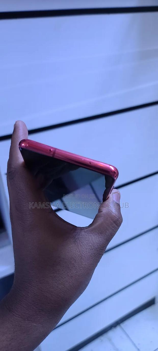 Samsung Galaxy S20 FE 128 GB Red - thumbnail 2