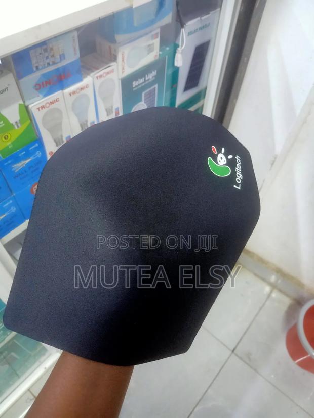 Black Mouse Pads - thumbnail 3