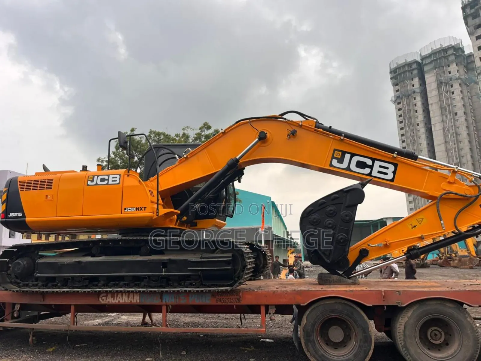 Selling Excavators at Competitive Price With Bank Financing Upto 70%