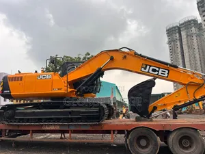 Selling Excavators at Competitive Price With Bank Financing Upto 70%