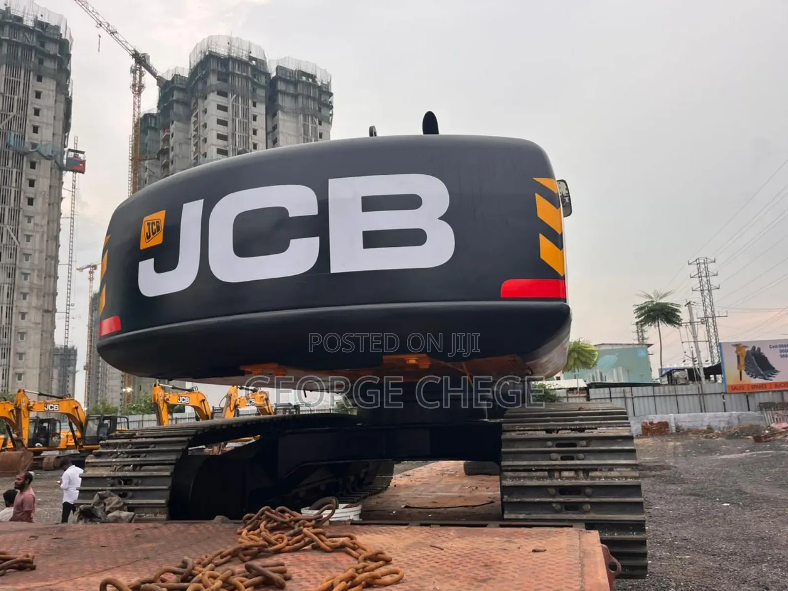 Selling Excavators at Competitive Price With Bank Financing Upto 70%