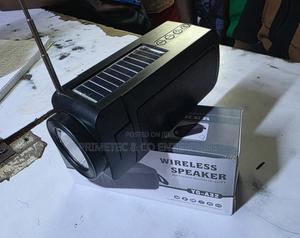 Yg 32 Wireless Speaker Solar/ Torch Powered Radio Usb Bluetooth - thumbnail 2