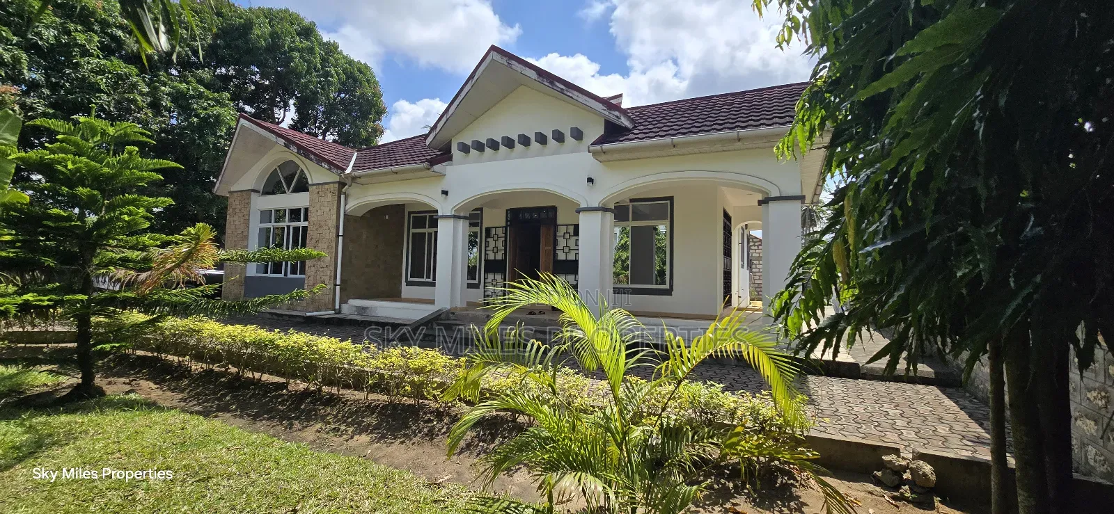 3bdrm Bungalow in Animo Mtwapa for sale