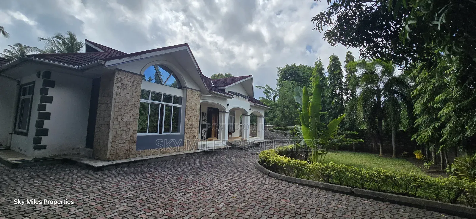 3bdrm Bungalow in Animo Mtwapa for sale