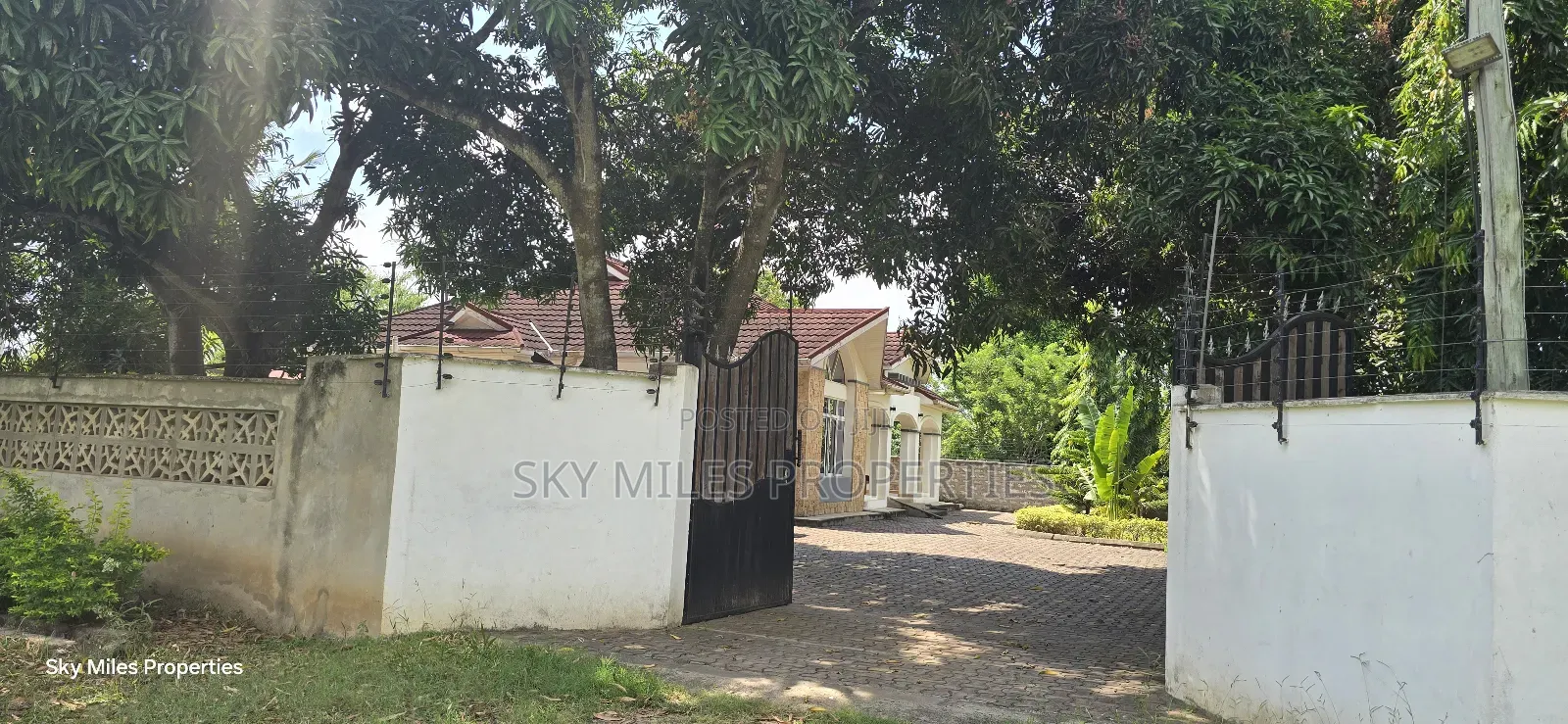 3bdrm Bungalow in Animo Mtwapa for sale