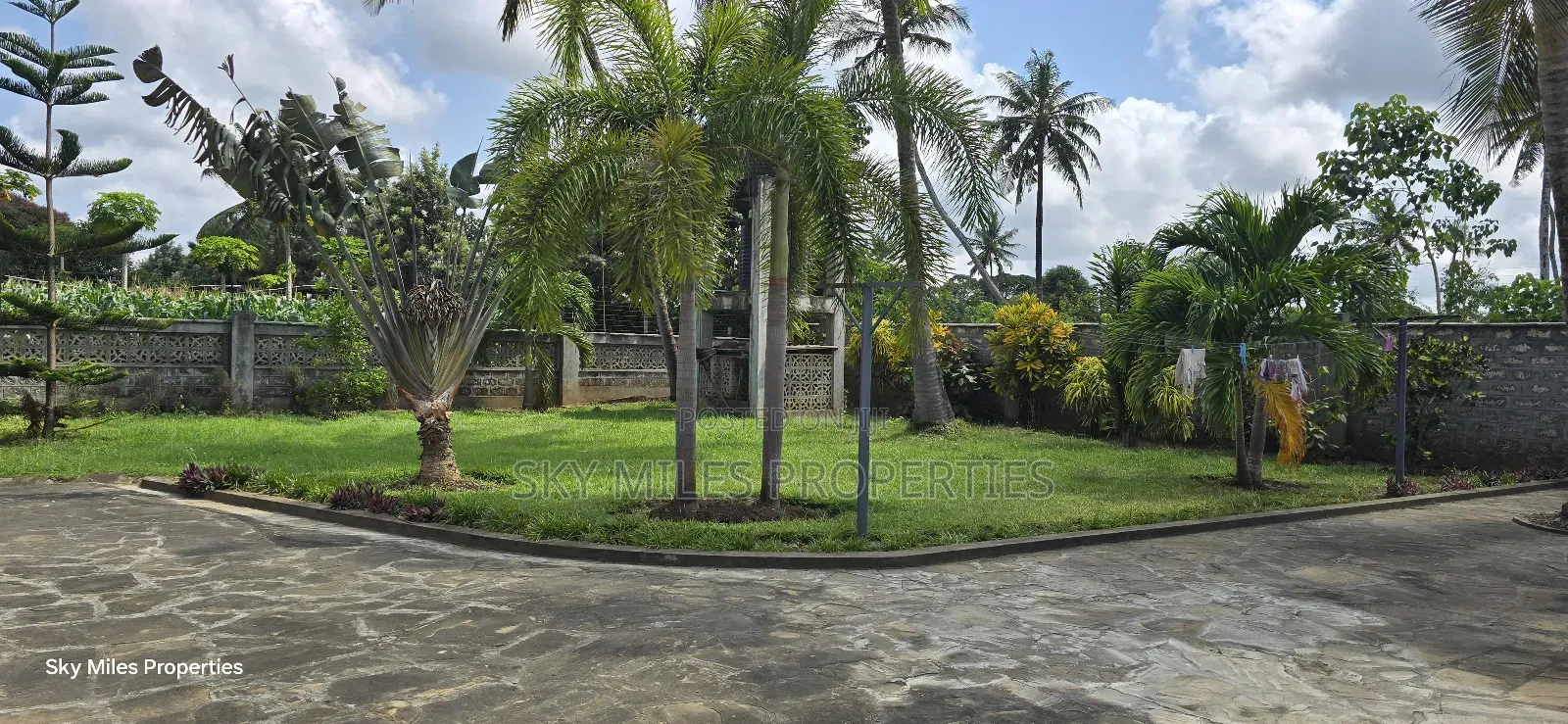 3bdrm Bungalow in Animo Mtwapa for sale