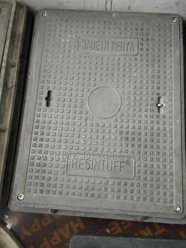 Reinforced Fibre Lock Man Hole