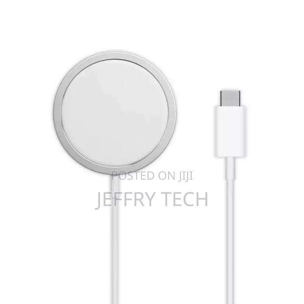 Qi 15w Charging Pad for iPhone Magnetic (Magsafe Charger)