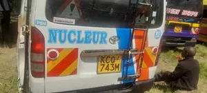 Toyota HiAce 2012 White