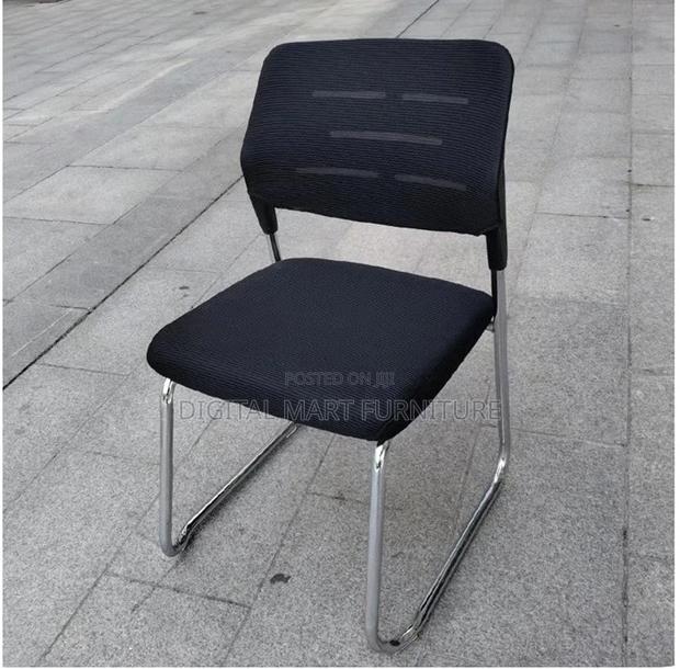 Office Chair: Simple Leather Seat Office Chair