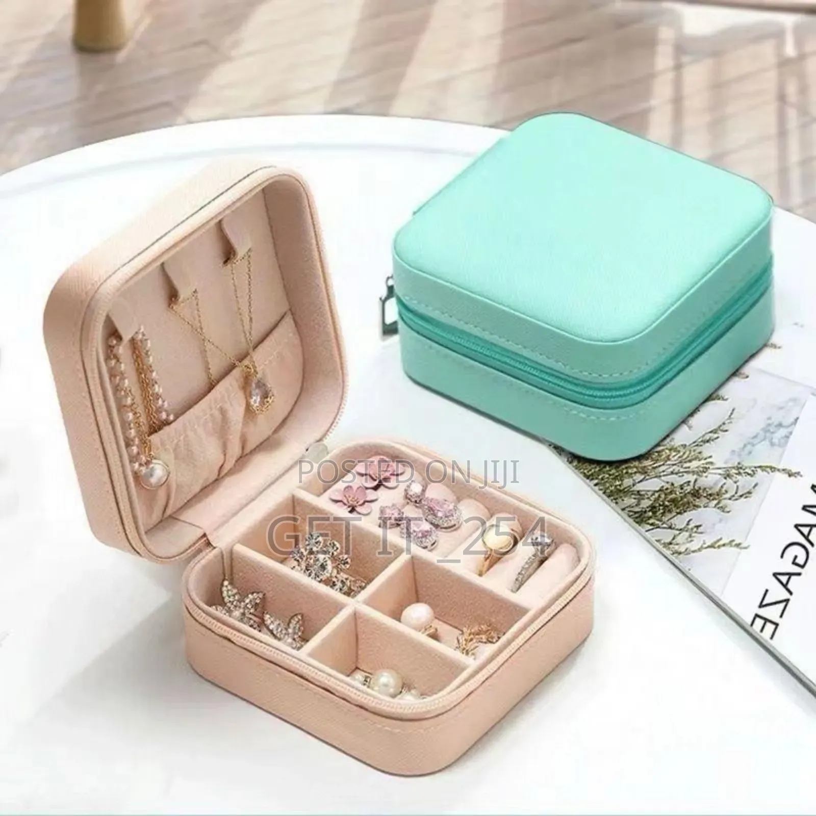 *Portable Jewelry Travel Case Organizer/ Portable Mini Storage Boxes