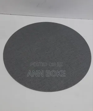 * 6 PCS Table Mats Available*
Material; Leather
Round