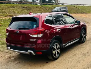 Subaru Forester 2018 Maroon