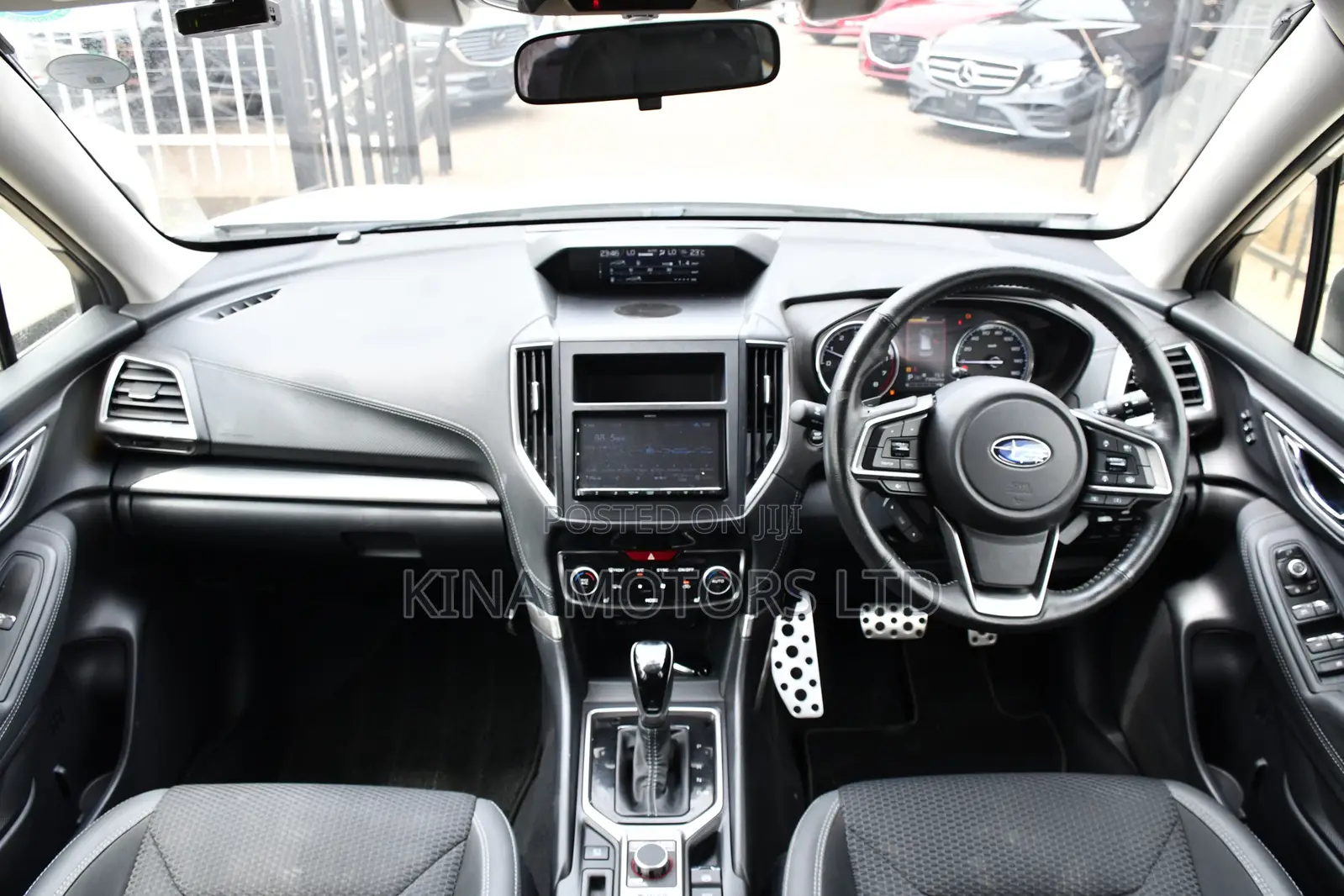 Subaru Forester 2018 White