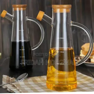 Glass Oil/Vinegar Jar With Bamboo Lid