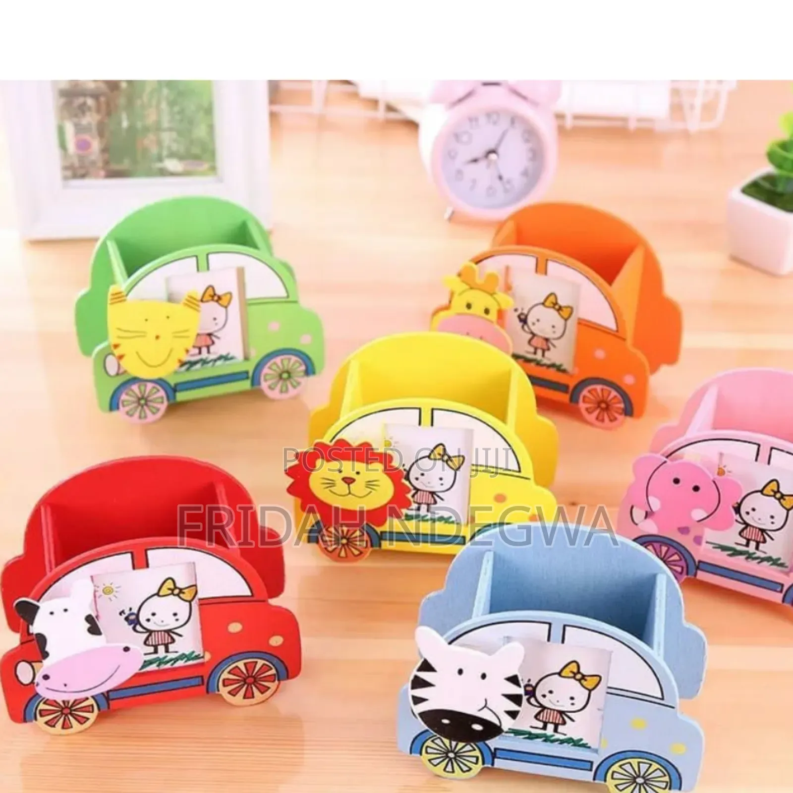 Wooden Cartoon Car Shaped Pen Holder