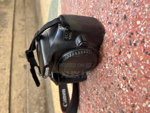 Canon 1300d Body Only - main view